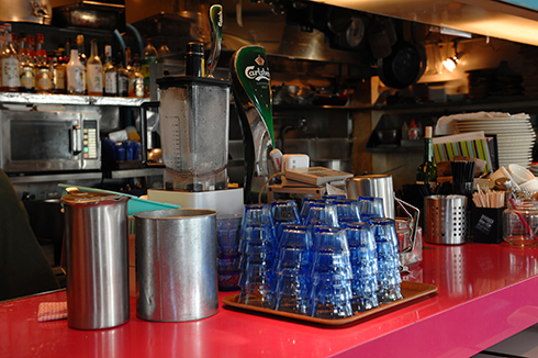 店内カウンター